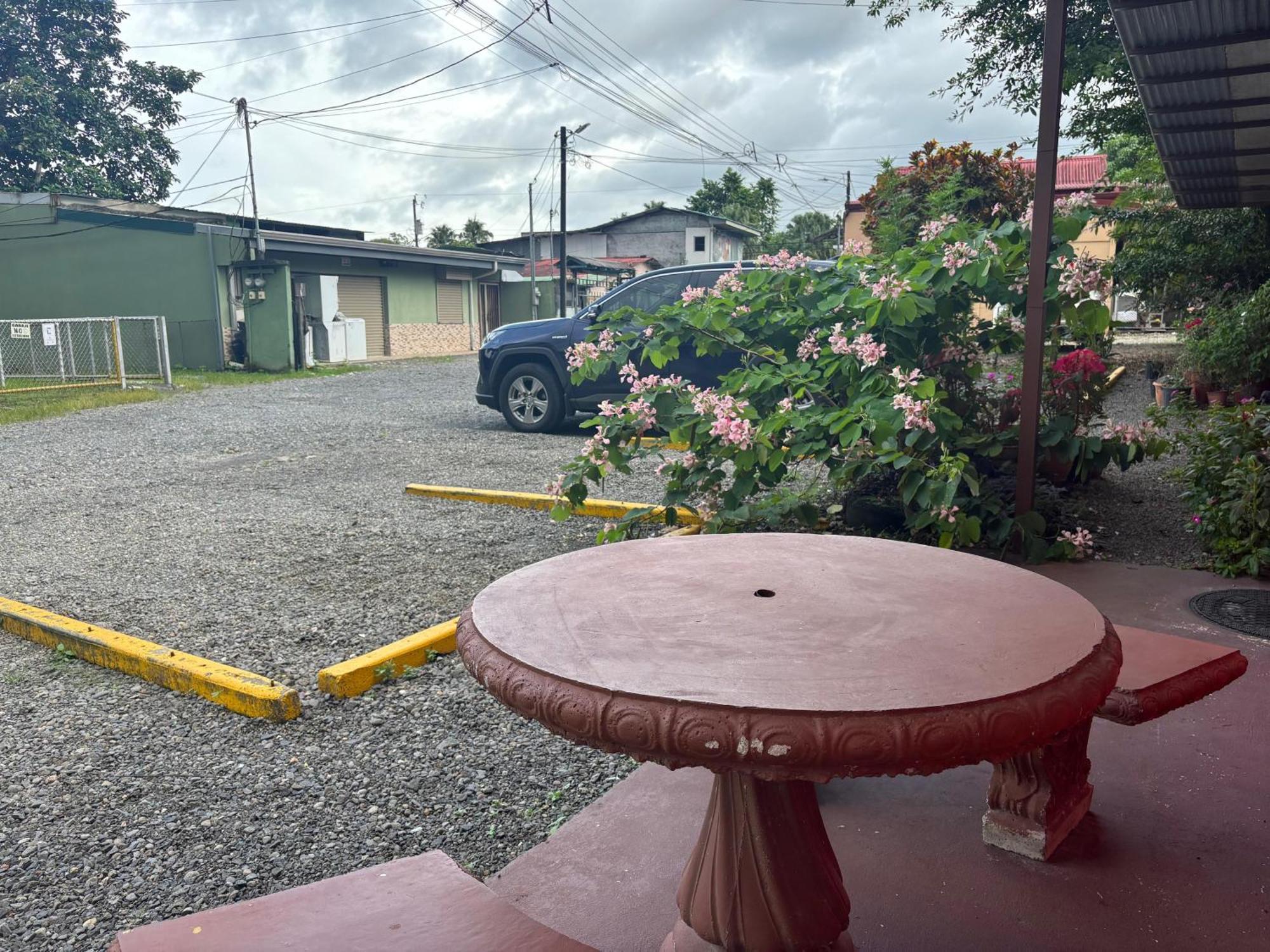 Pura Vida Aparment - Downtown La Fortuna Ngoại thất bức ảnh