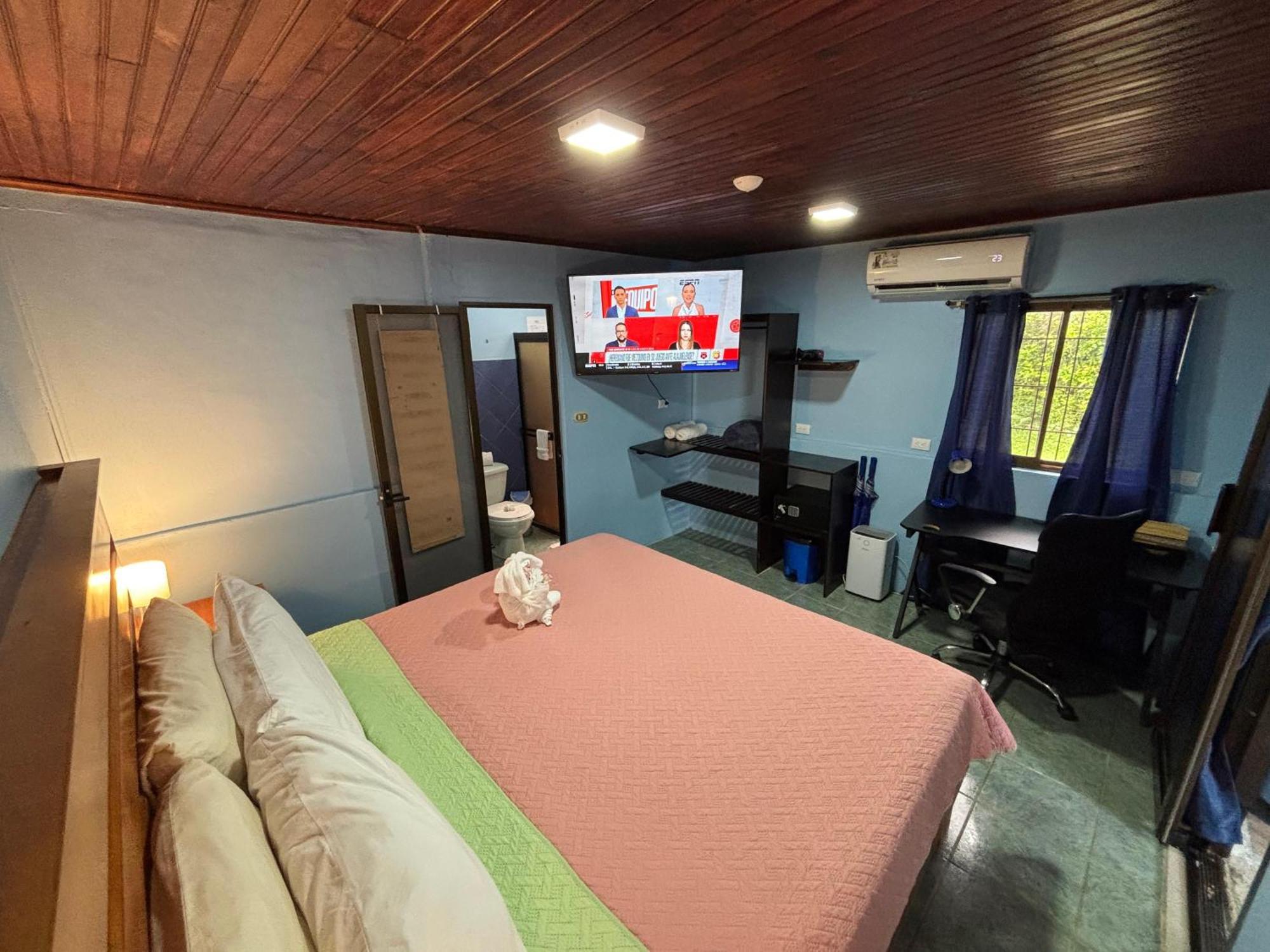 Pura Vida Aparment - Downtown La Fortuna Ngoại thất bức ảnh